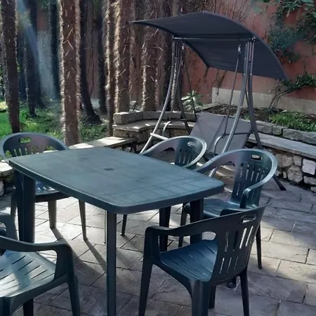 Magnolia Maggiore Couette-café Besozzo