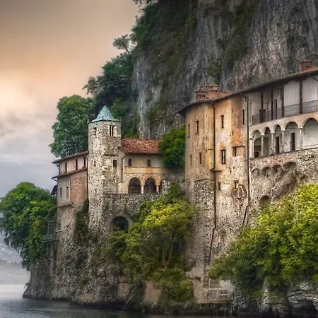 Bed and Breakfast Magnolia Maggiore Besozzo