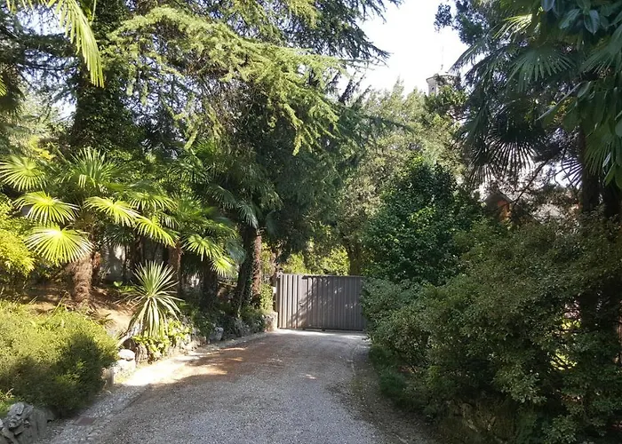 Magnolia Maggiore Frühstückspension Besozzo